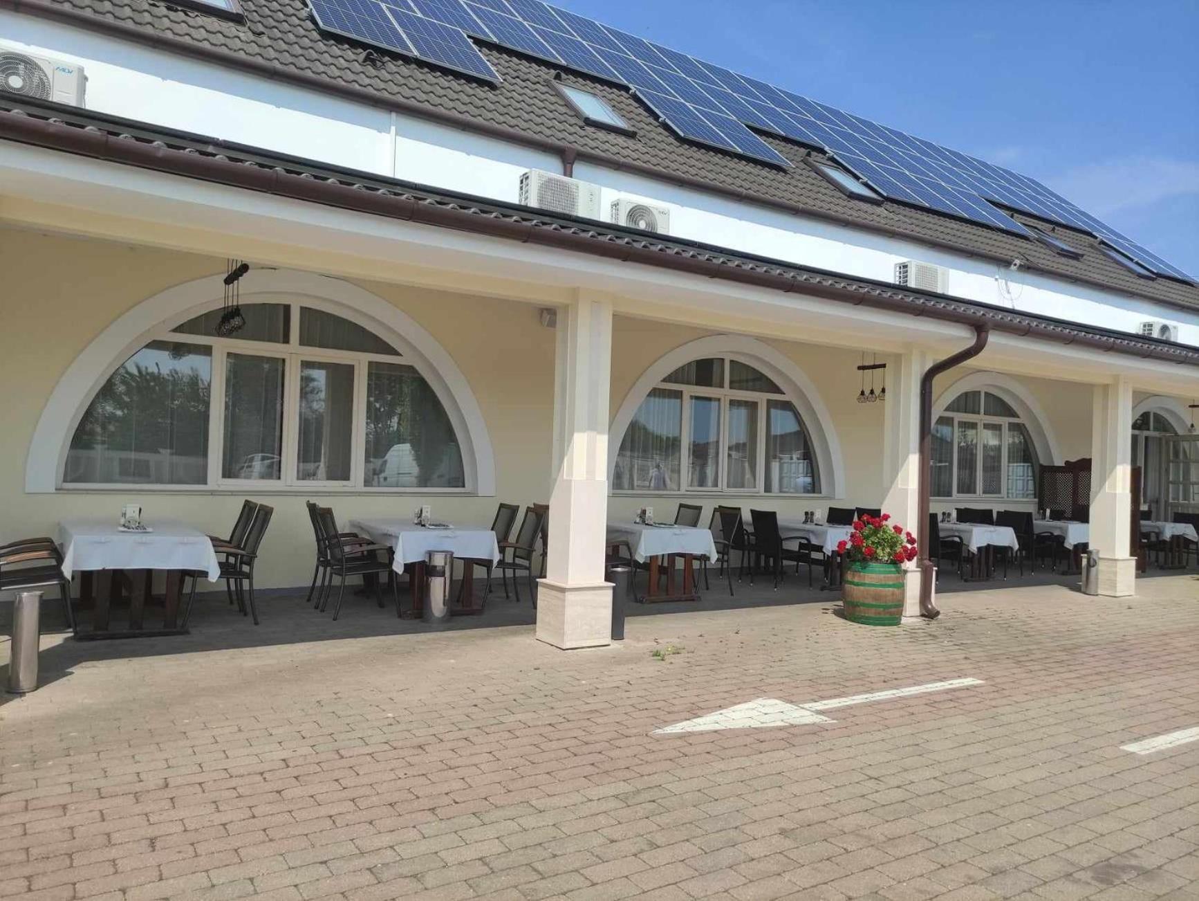 Kemence Csarda Es Szalloda Nyiregyhaza Bagian luar foto